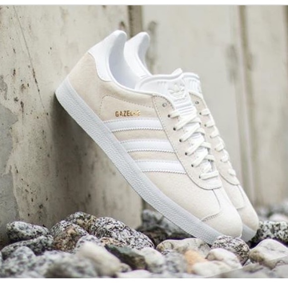 ADIDAS Originals Suede Sneakers - Picture 3 of 8